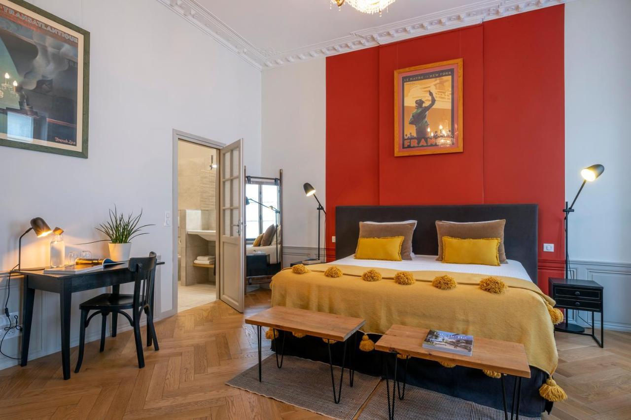 Escale Rochelaise, Gite Urbain Avec Spa Bain Nordique Et Sauna Tonneau La Rochelle  Exteriör bild