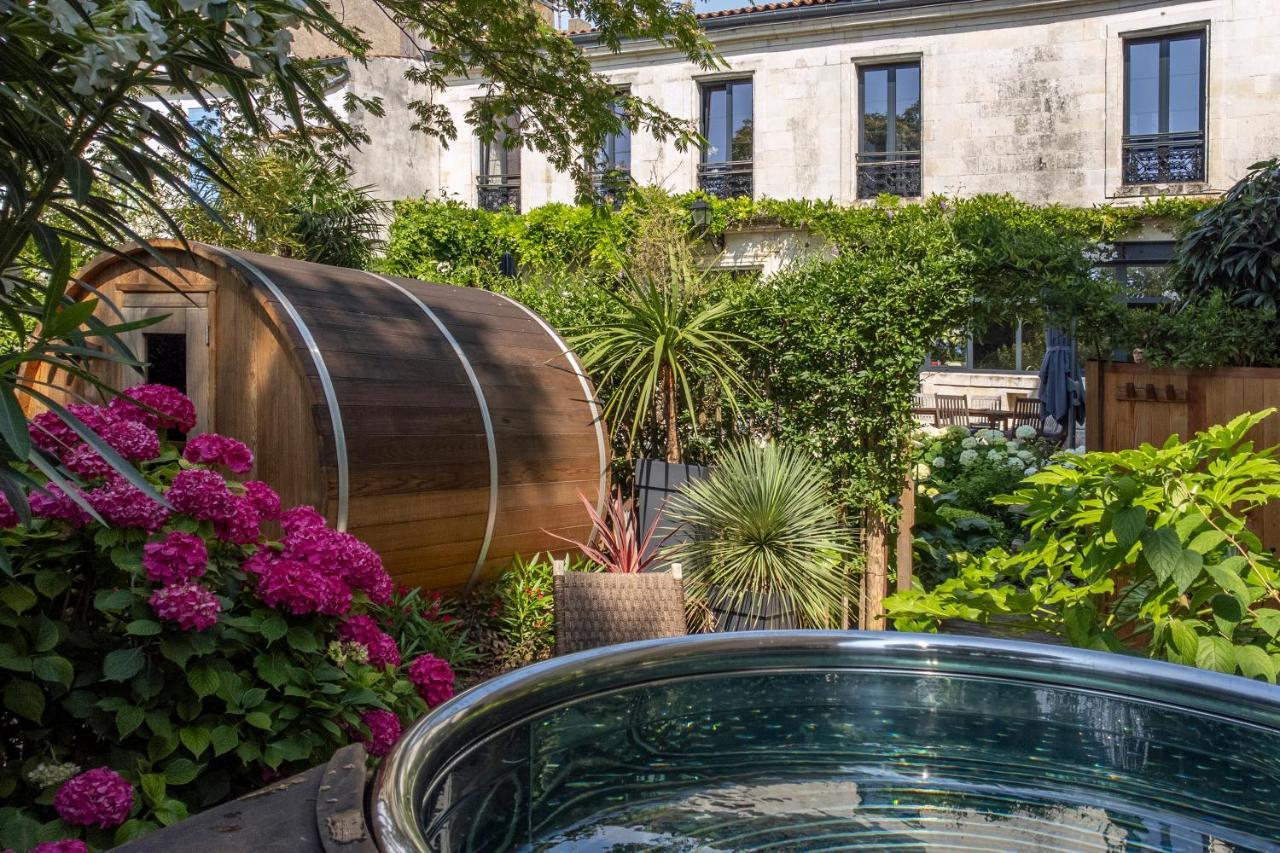 Escale Rochelaise, Gite Urbain Avec Spa Bain Nordique Et Sauna Tonneau La Rochelle  Exteriör bild